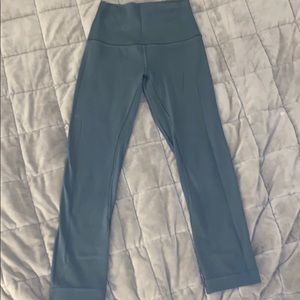 Lululemon align crop